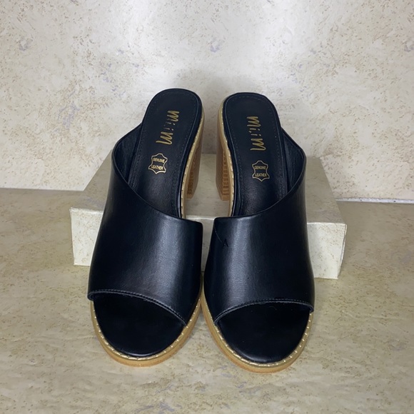 Mi,Im | Black Mule Open Toe Sandal - Picture 3 of 6